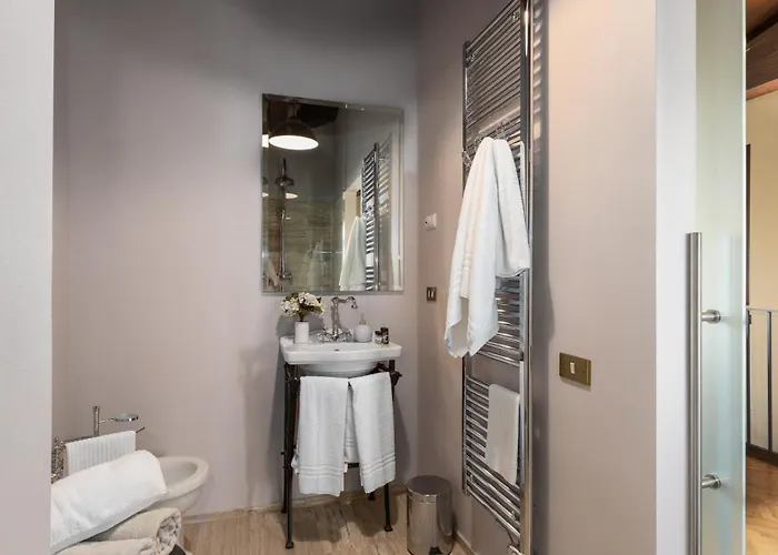 La Monarca 16, Emma Torrita di Siena